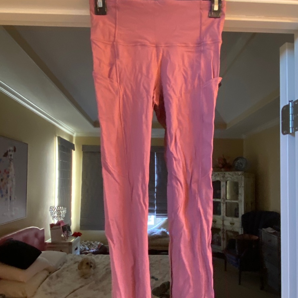 NWOT Lululemon Fast and Free